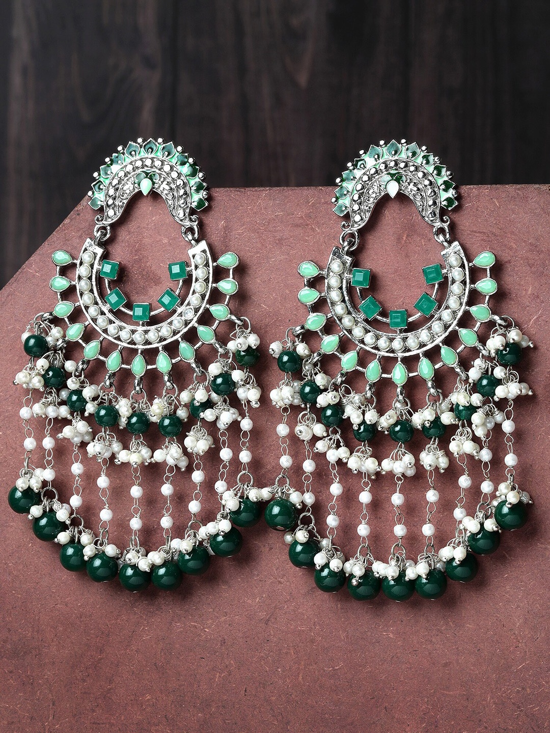 

KARATCART Silver Plated Chandbalis