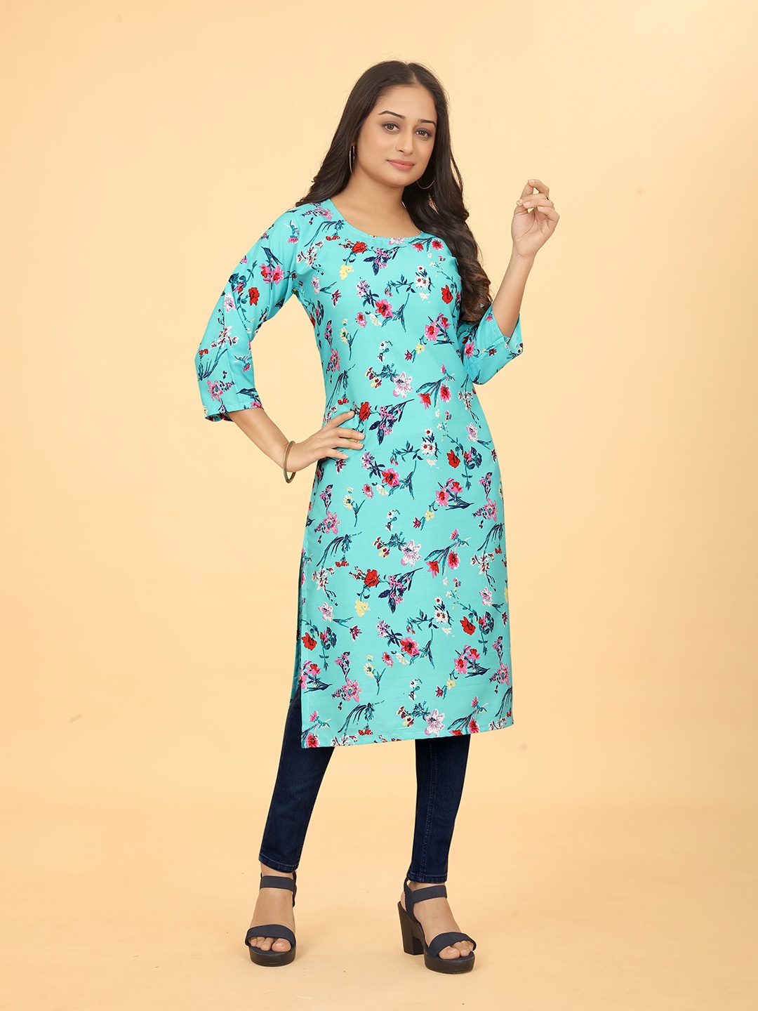 

Merwe Floral Printed Kurta, Blue