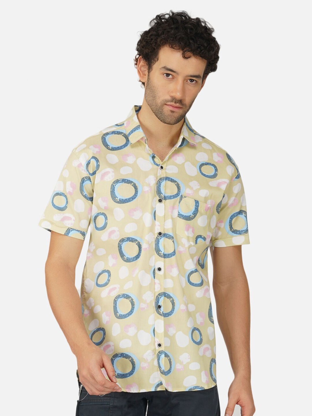 

BASE 41 Slim Fit Abstract Printed Short Sleeves Casual Shirt, Yellow