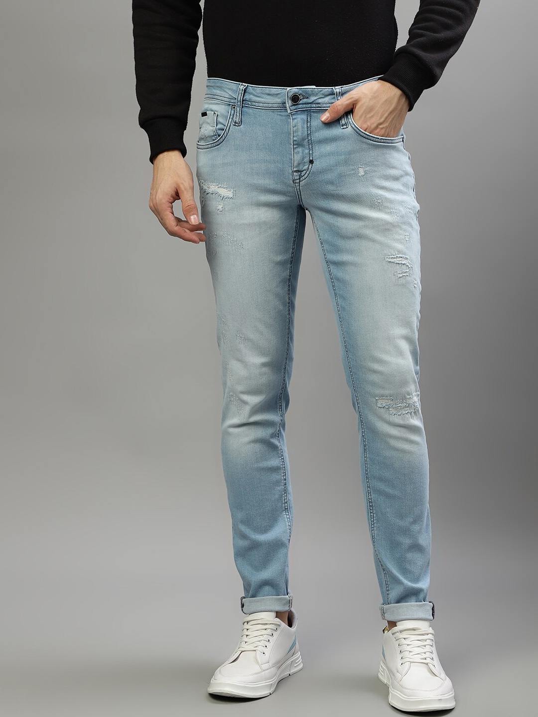 

Antony Morato Men Tapered Fit Low Distress Heavy Fade Stretchable Jeans, Blue