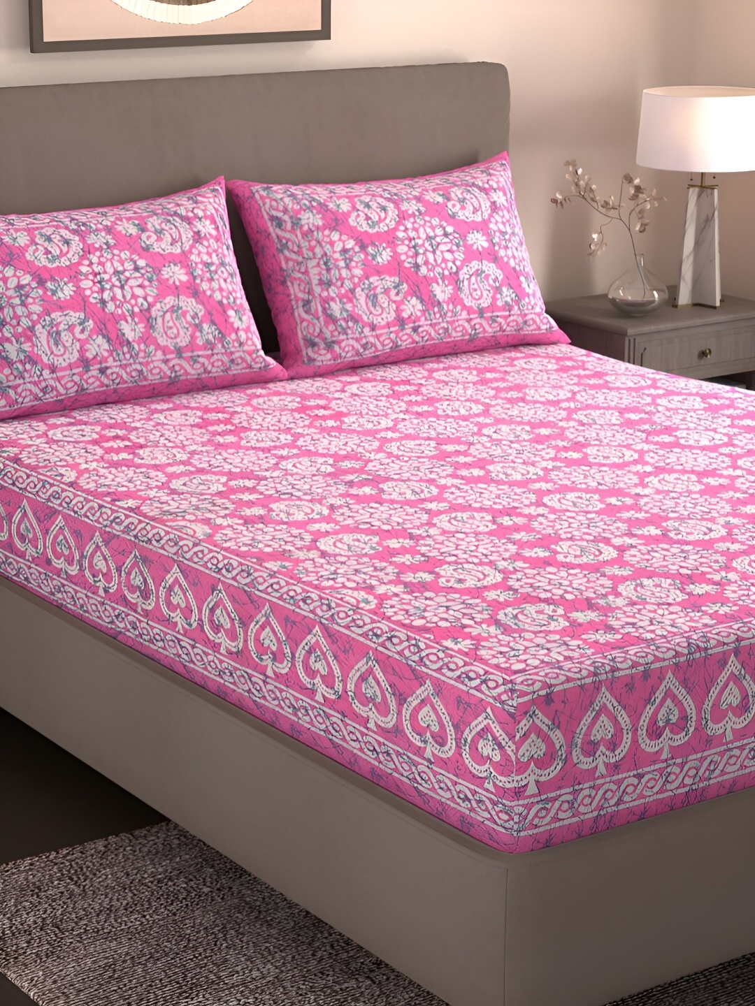 

Homez Sparrow Pink Ethnic Motifs Pure Cotton 160 TC King Bedsheet With 2 Pillow Covers