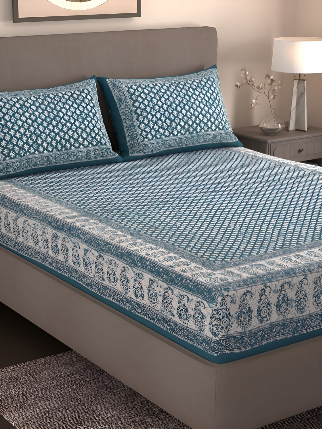 

Homez Sparrow All Seasons Blue Pure Cotton 160 TC King Bedsheet with 2 Pillow Covers