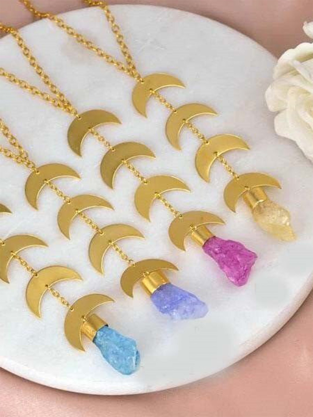 

ZURII Set Of 4 Umbrella Brass Gold-Plated Chain