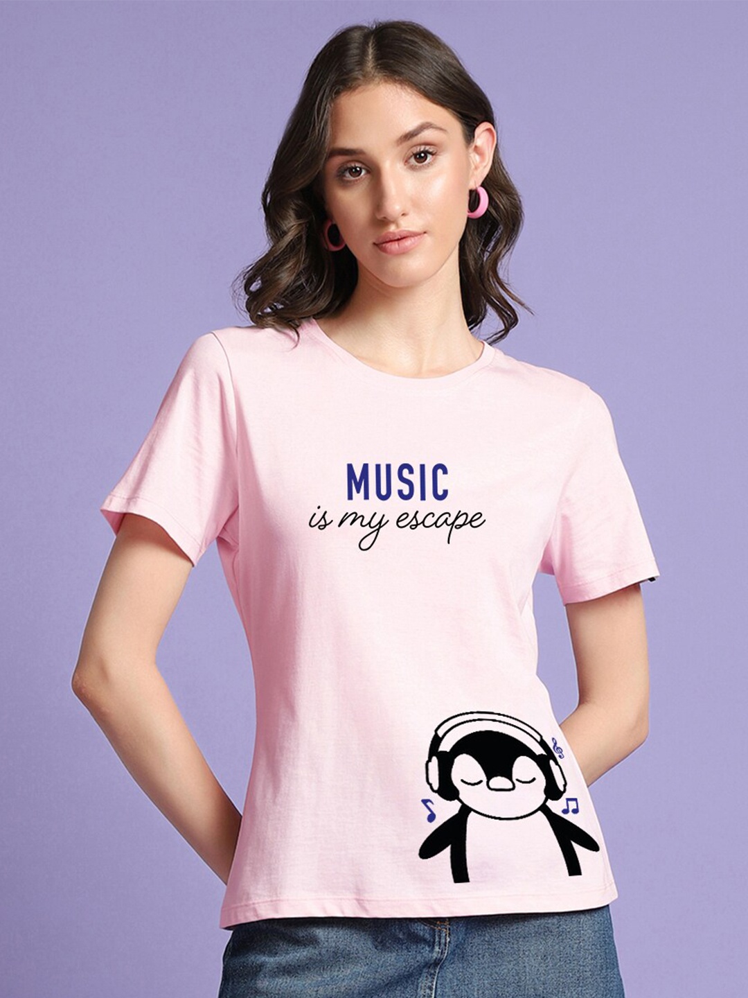 

Bewakoof Pink Graphic Printed Round Neck Short Sleeves Cotton Regular T-shirt