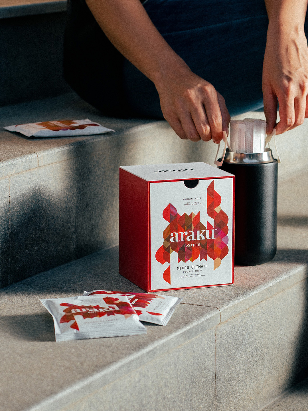 

ARAKU Coffee Micro Climate Pocket Brew Arabica Coffee - 10 Sachets, White