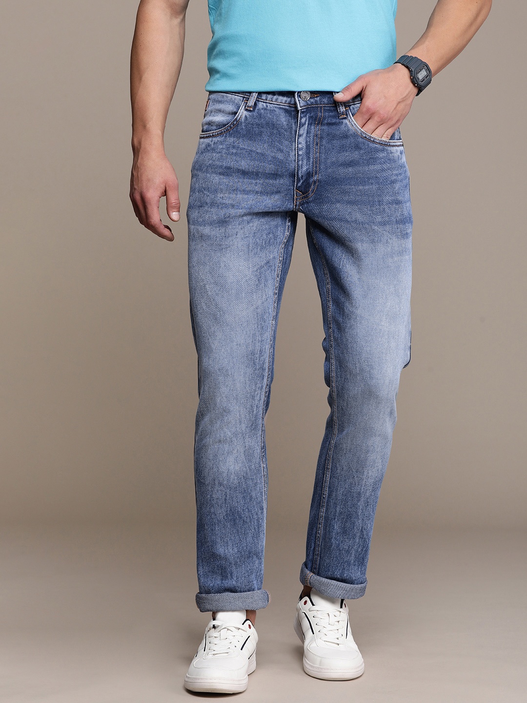 

WROGN Men Slim Fit Light Fade Stretchable Jeans, Navy blue