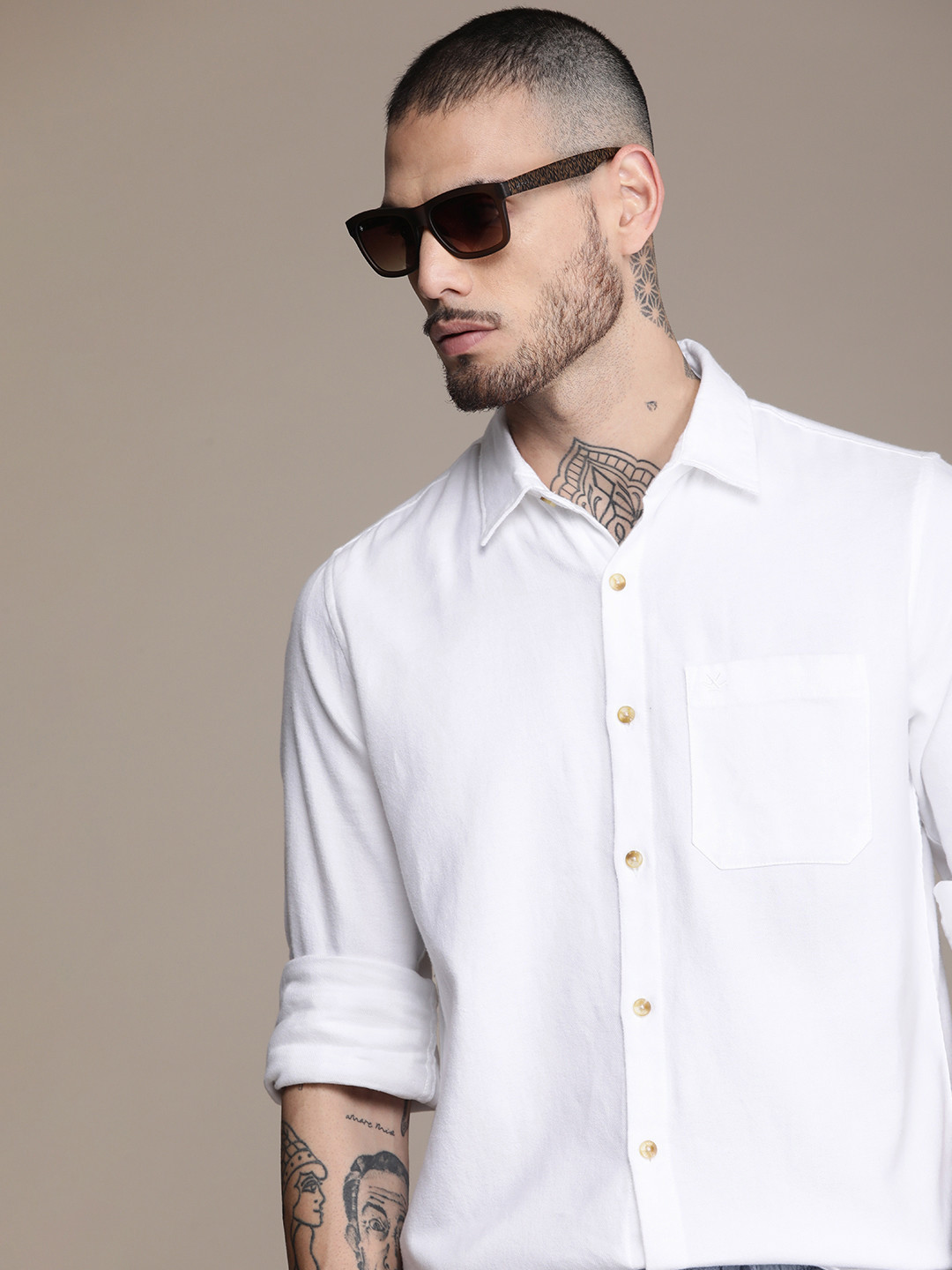 

WROGN Solid Slim Fit Pure Cotton Casual Shirt, White