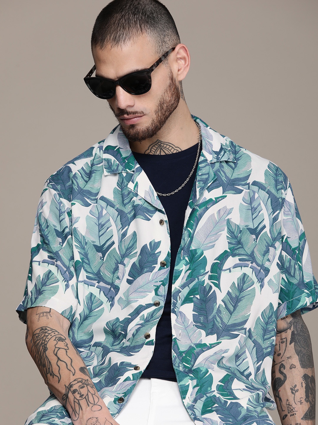 

WROGN Tropical Printed Casual Shirt, White