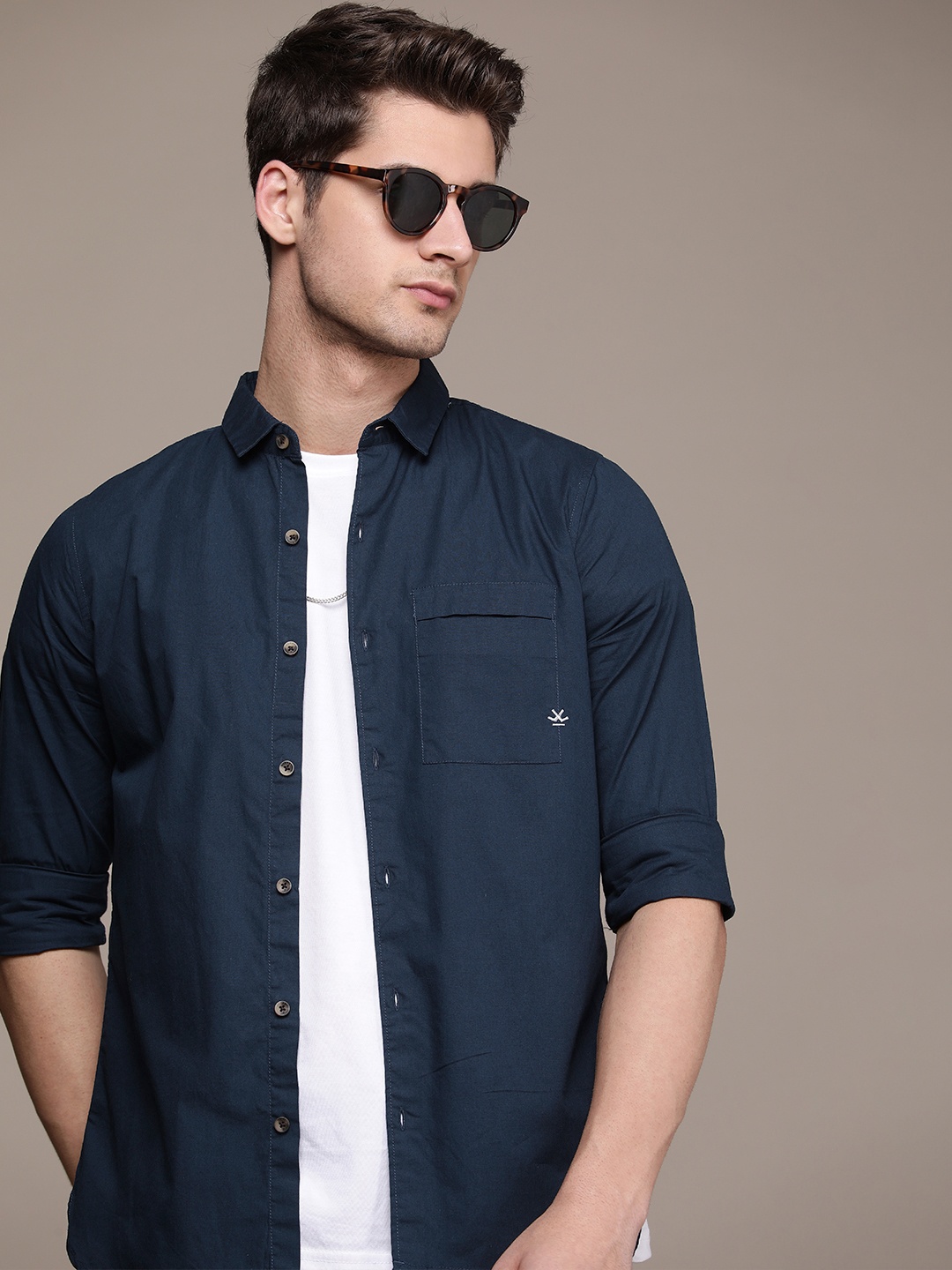 

WROGN Pure Cotton Slim Fit Casual Shirt, Navy blue