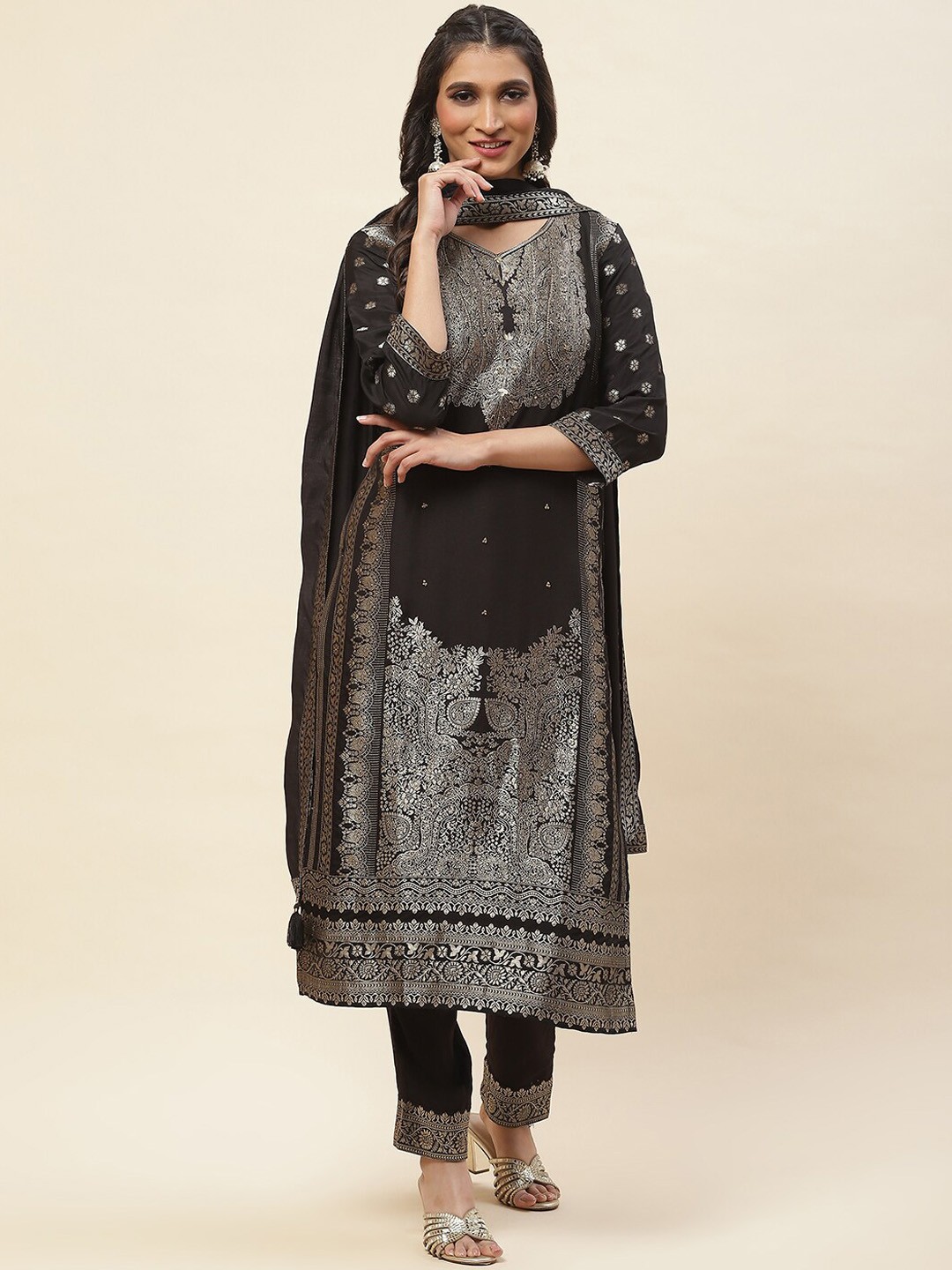 

Meena Bazaar Ethnic Motifs Woven Design Zari Straight Kurta & Trousers With Dupatta, Black