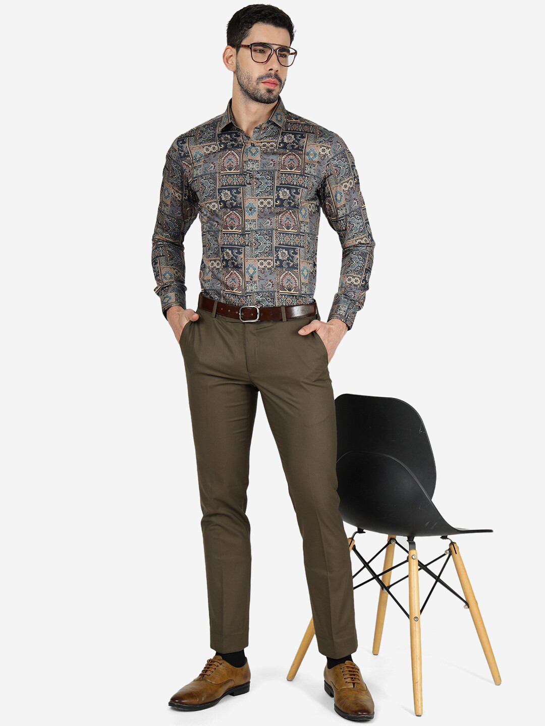 

JB STUDIO Ethnic Motifs Printed Slim Fit Pure Cotton Formal Shirt, Navy blue