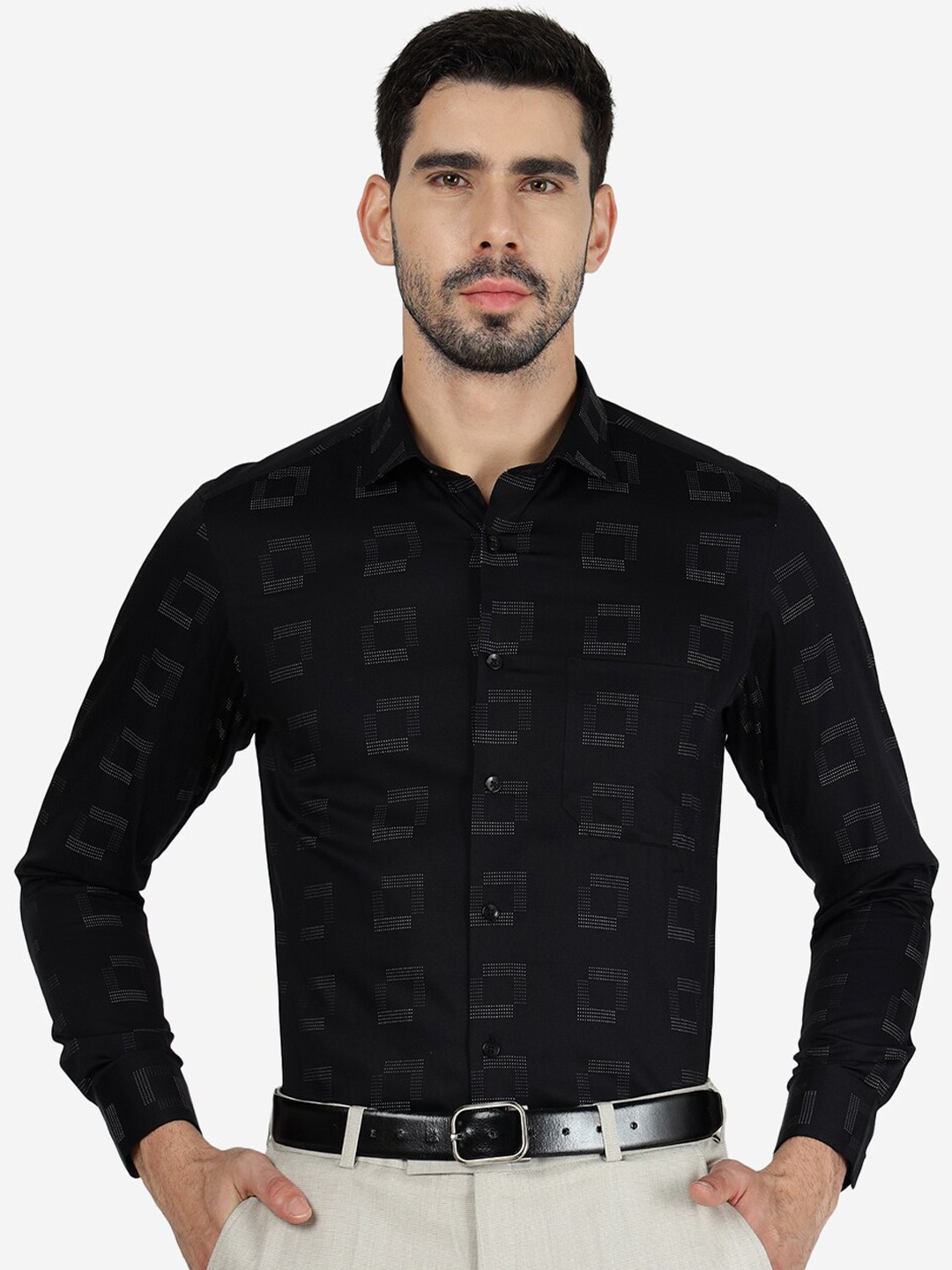 

METAL Geometric Printed Pure Cotton Slim Fit Shirt, Black