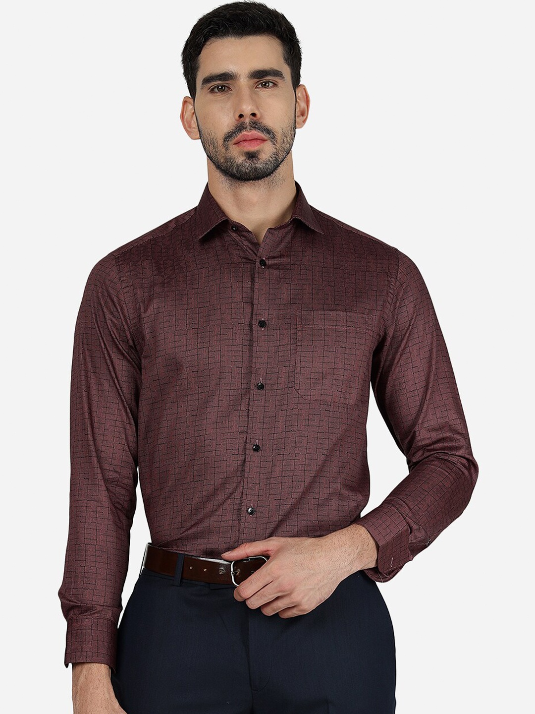 

METAL Slim Fit Geometric Printed Spread Collar Long Sleeve Pocket Cotton Shirt, Brown