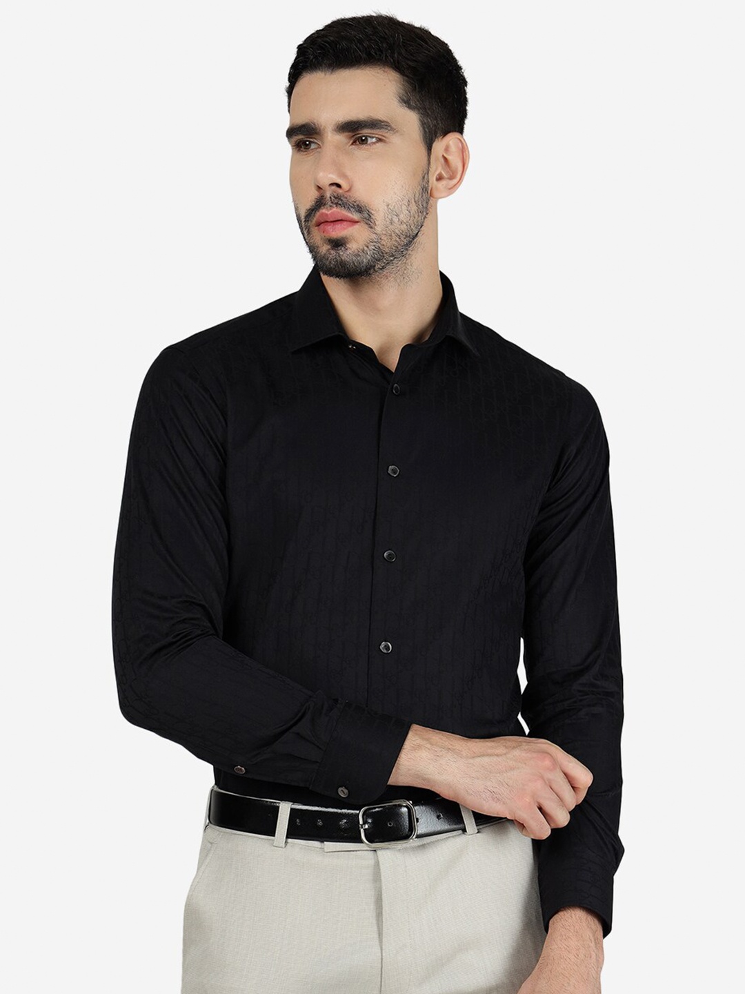 

WYRE Spread Collar Pure Cotton Shirt, Black