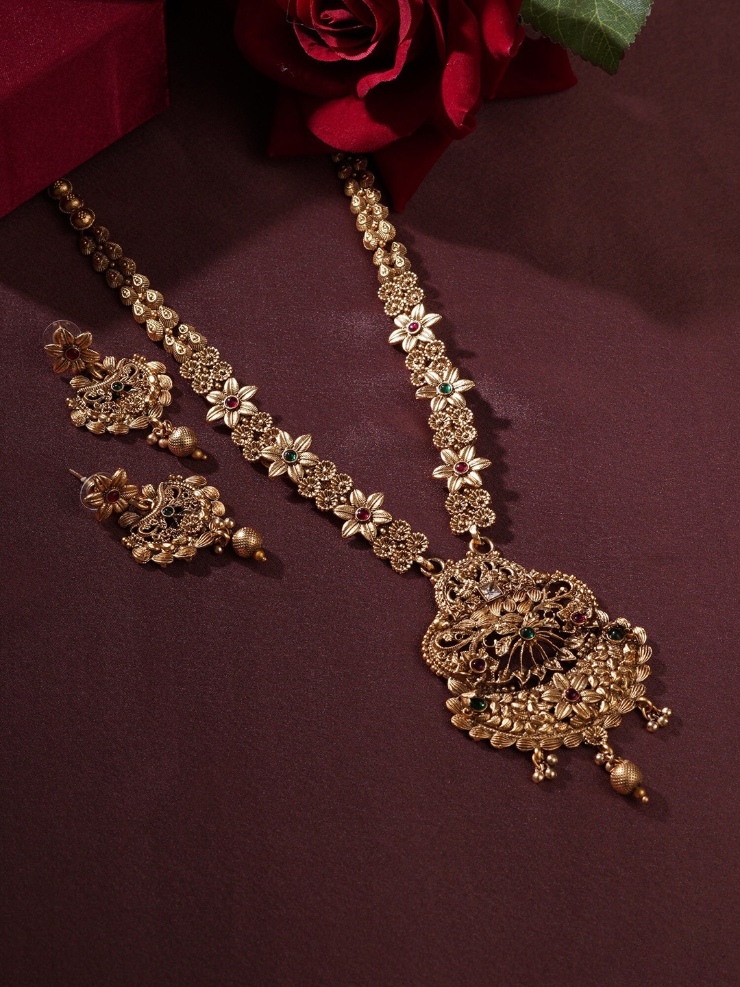 

Mali Fionna Gold Plated Stone Studded Jewellery Set