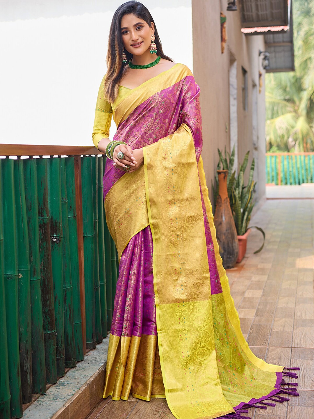 

ODETTE Woven Design Zari Saree, Purple
