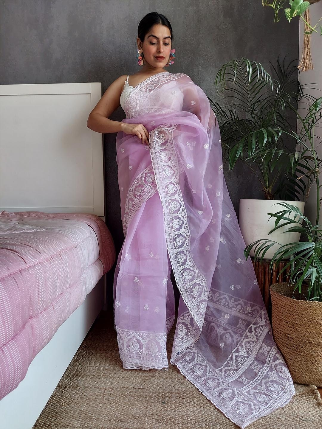 

ODETTE Floral Embroidered Organza Saree, Purple