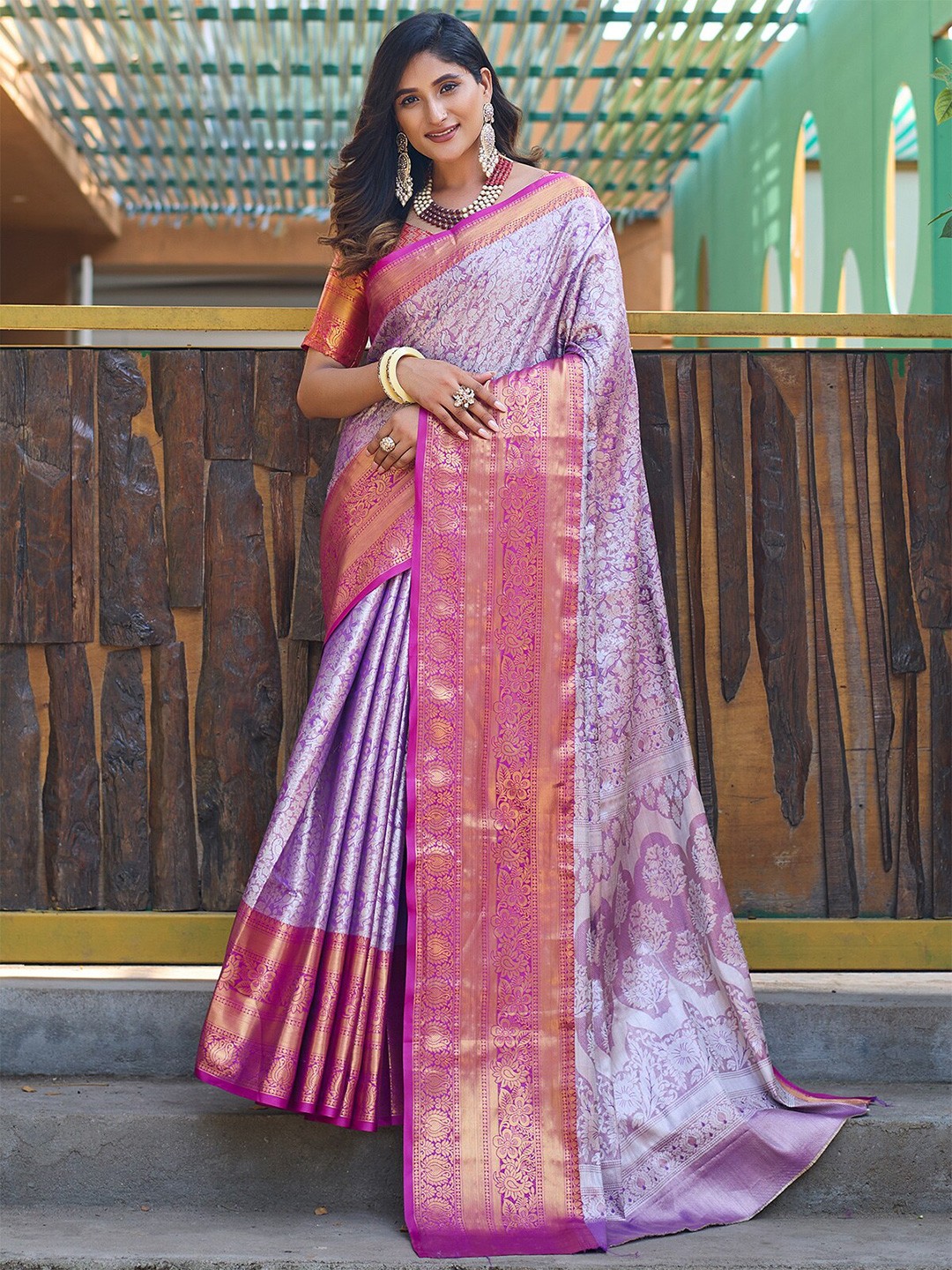 

ODETTE Ethnic Motifs Woven Design Silk Saree, Purple