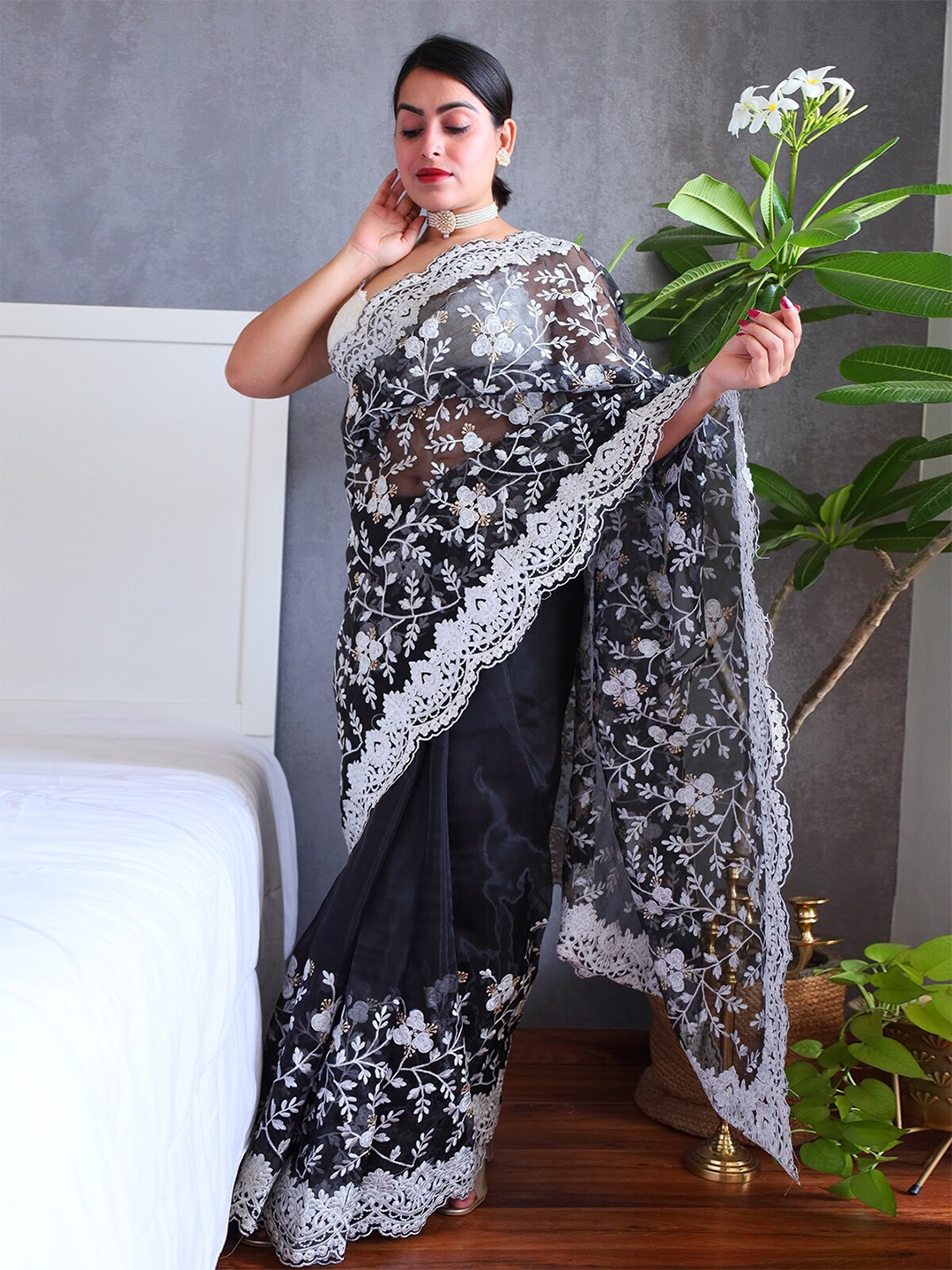 

ODETTE Floral Embroidered Organza Saree, Black