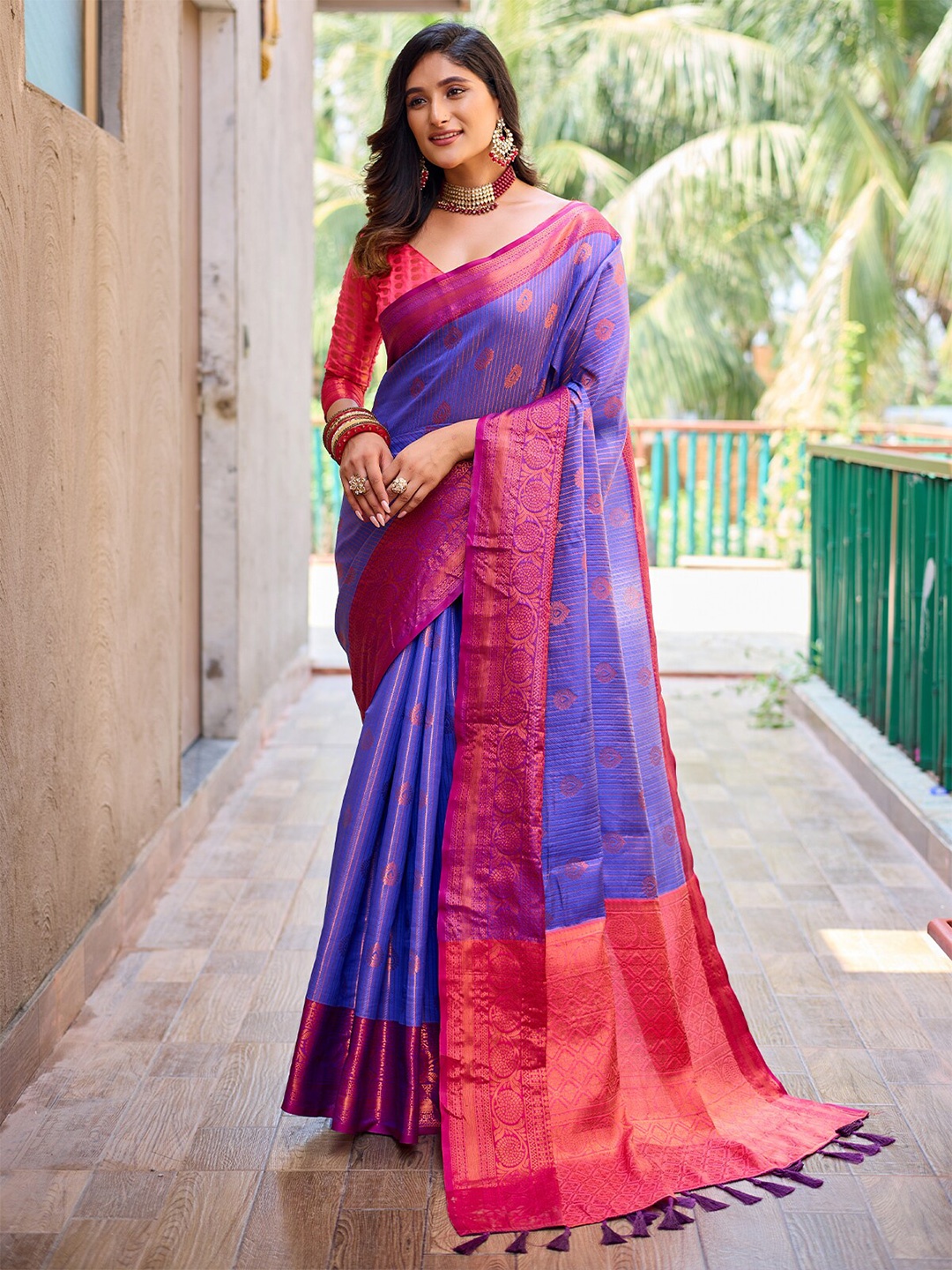 

ODETTE Woven Design Zari Saree, Blue