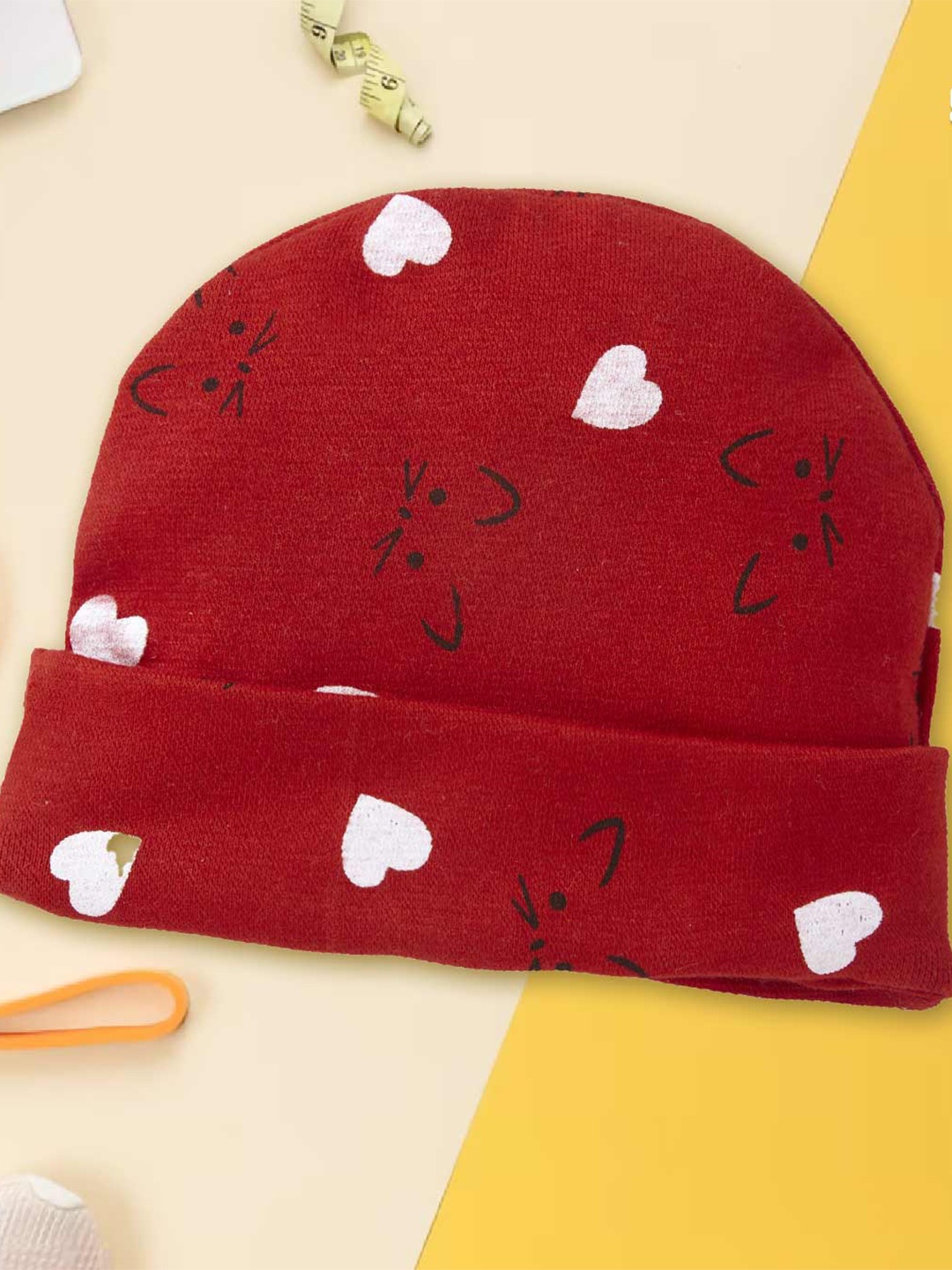 

Babywish Infants Printed Cotton Beanie, Red