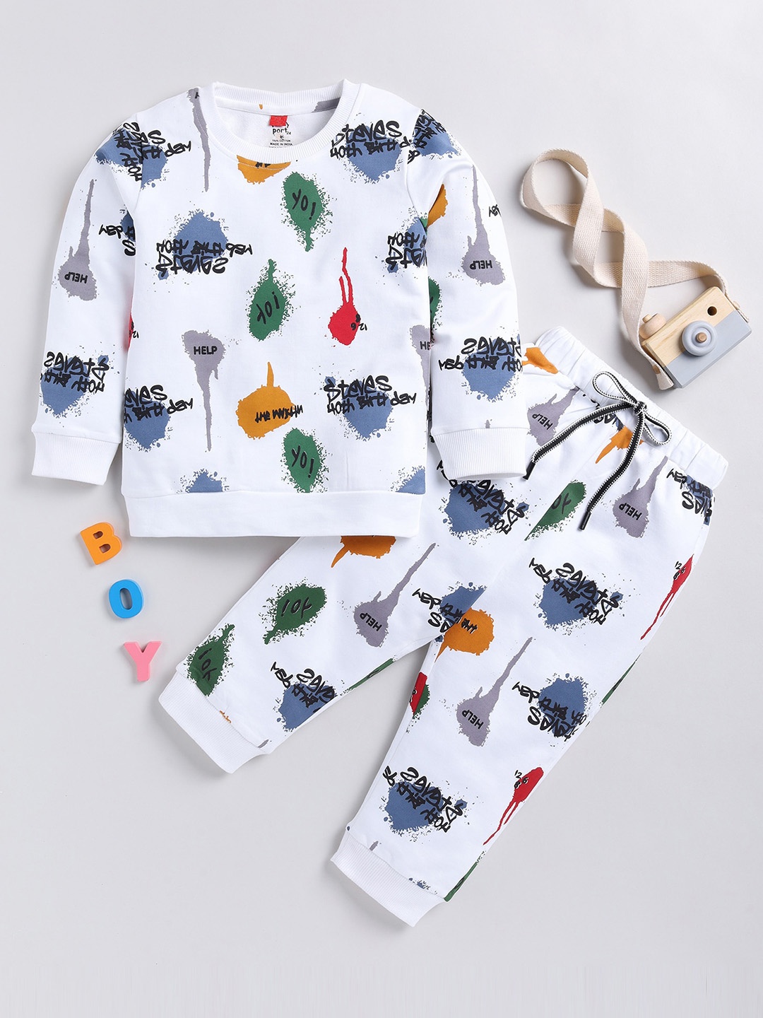 

Toonyport Boys Abstract Printed Tracksuits, White