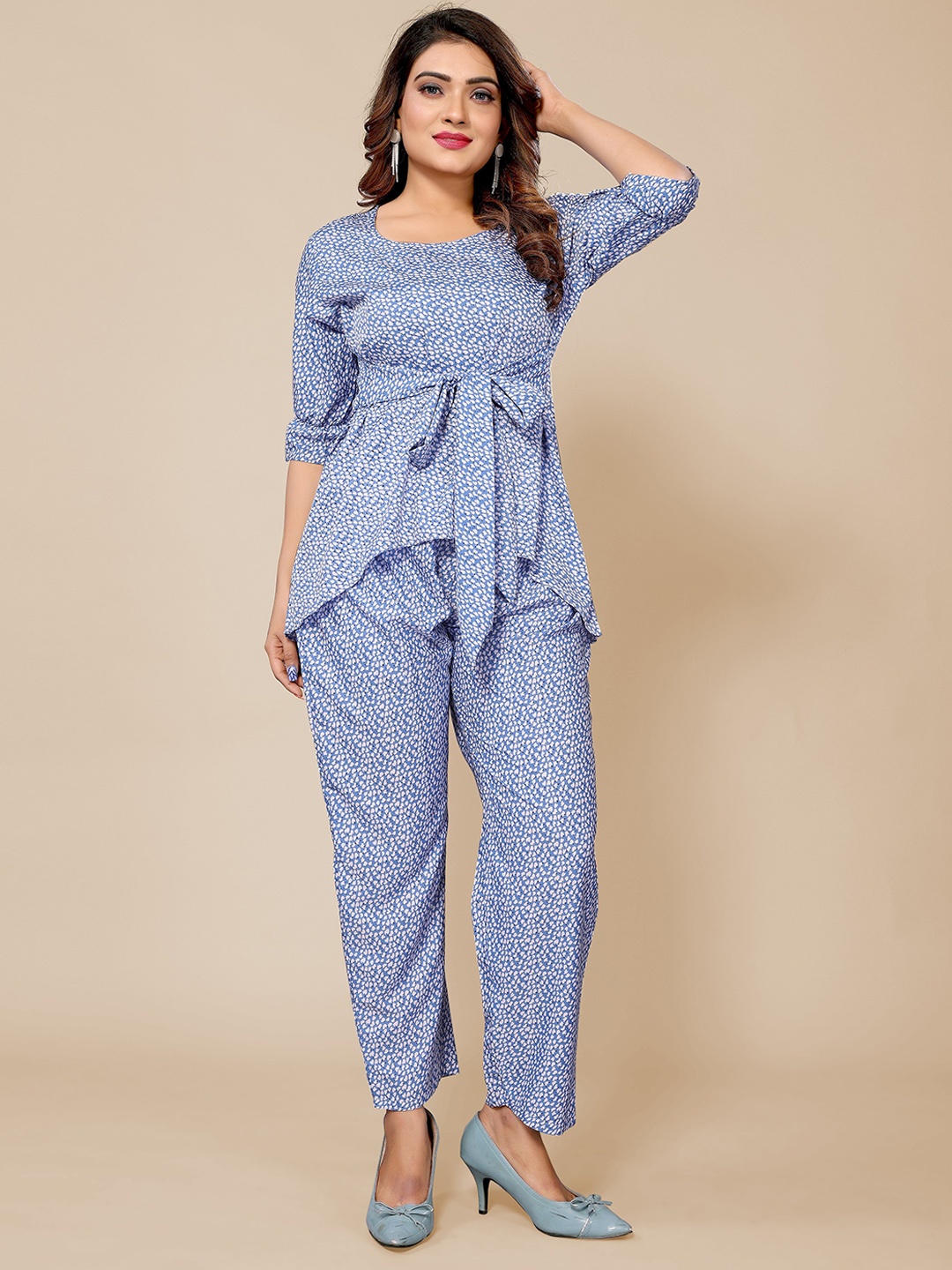 

Krimmple Printed Round Neck Tie-Ups Top With Trousers, Blue