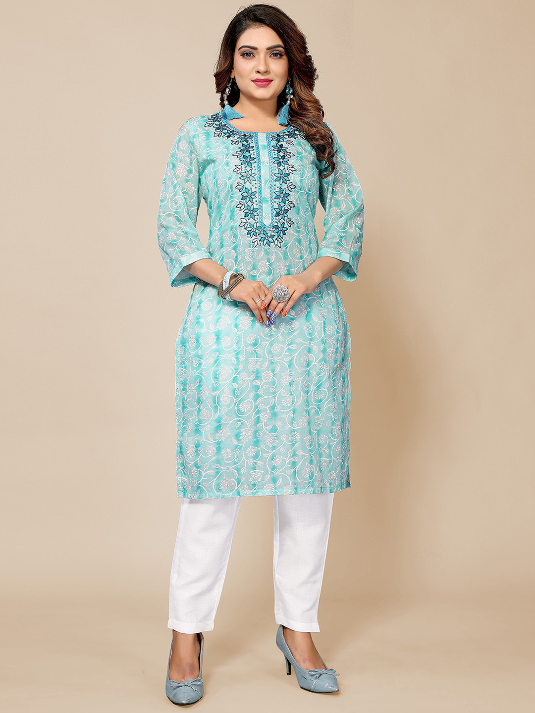 

Krimmple Ethnic Motifs Printed Regular Beads and Stones Pure Cotton Kurta with Trousers, Blue