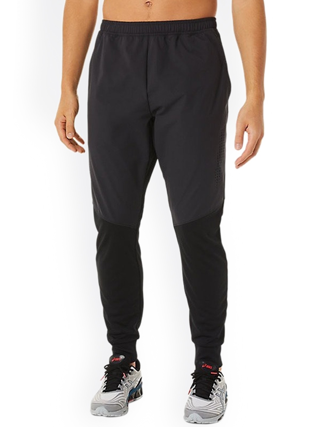 

ASICS M Hybrid Men Regular Fit Mid-Rise Joggers, Black