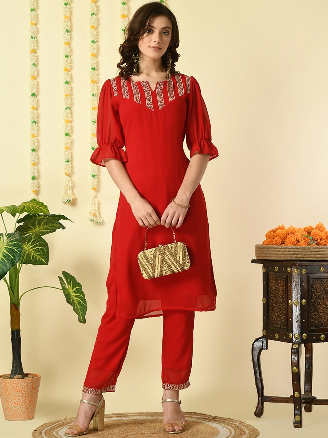 

Myshka Thread Work Regular Georgette Kurta with Trousers, Red
