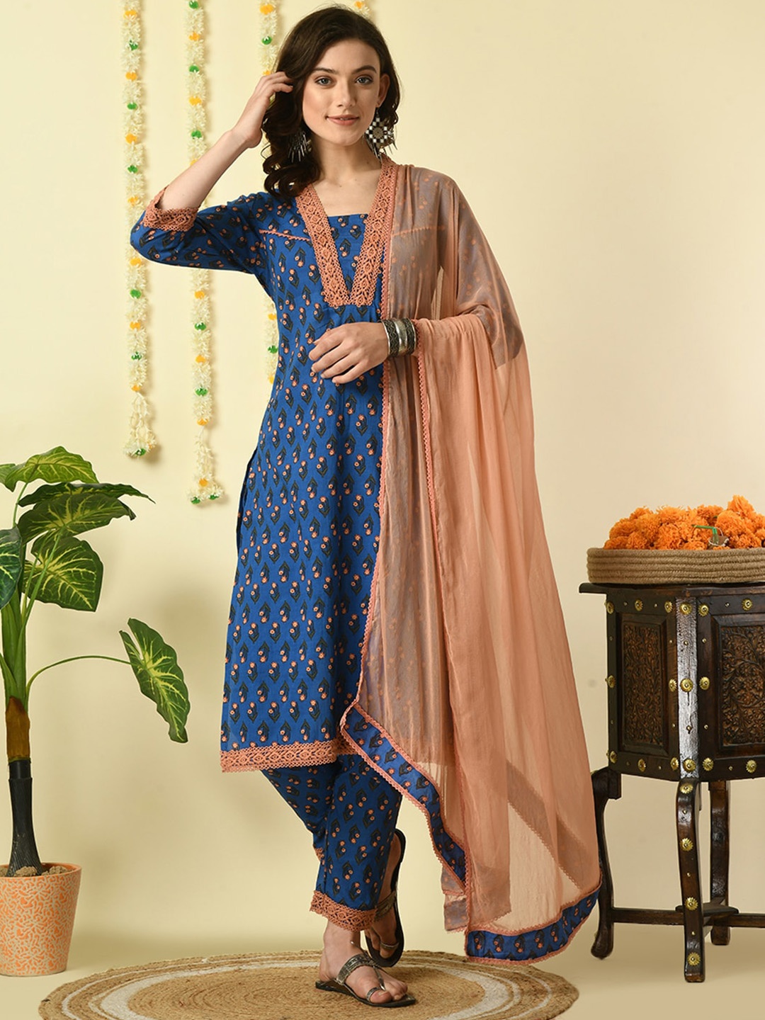 

Myshka Floral Printed Lace Detail Pure Cotton Kurta with Trousers & Dupatta, Blue
