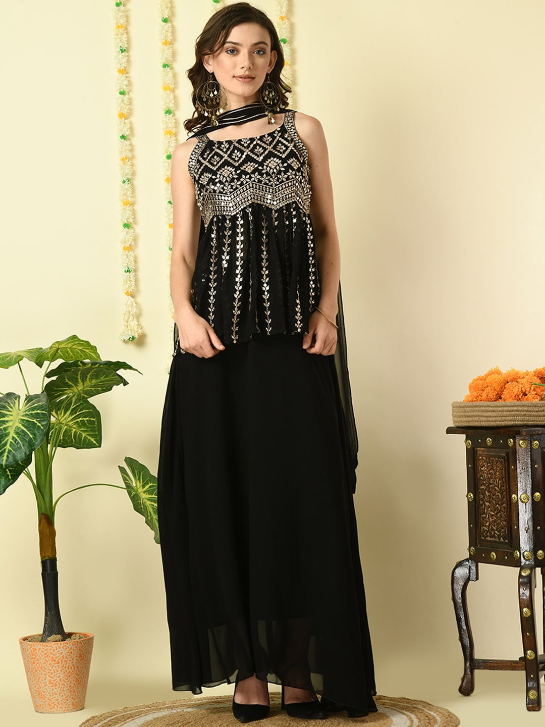 

Myshka Embroidered Top & Skirt With Dupatta, Black
