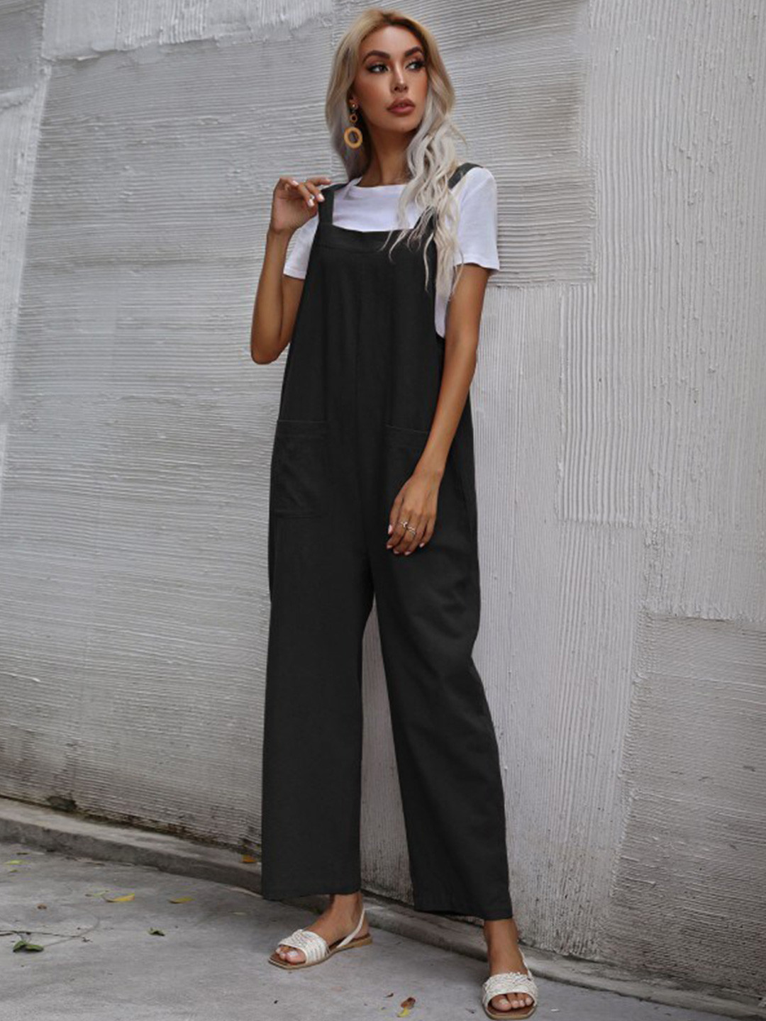 

StyleCast Black Shoulder Strap Dungaree