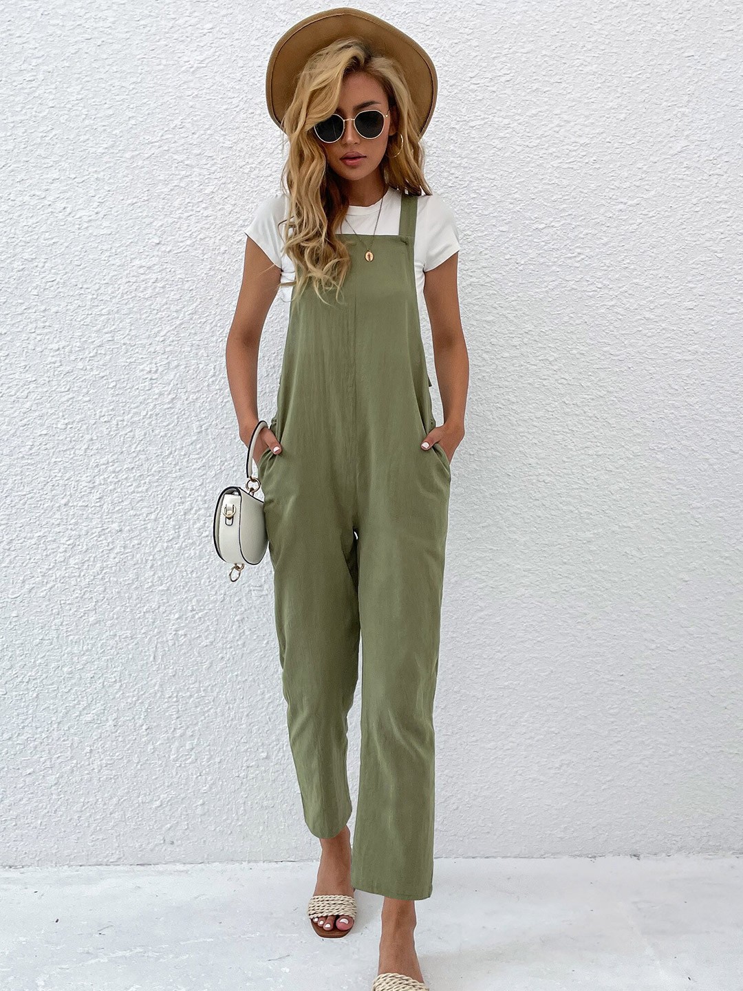 

StyleCast Olive Green Shoulder Straps Dungarees