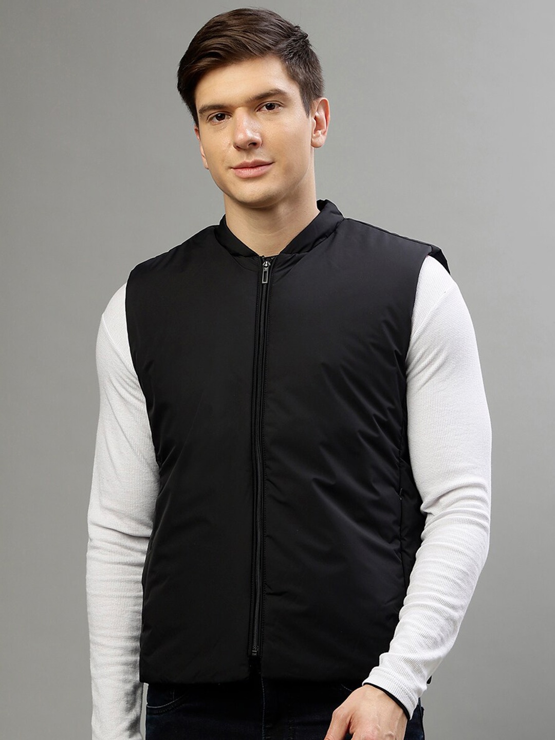 

LINDBERGH Stand Collar Sleeveless Padded Jacket, Black