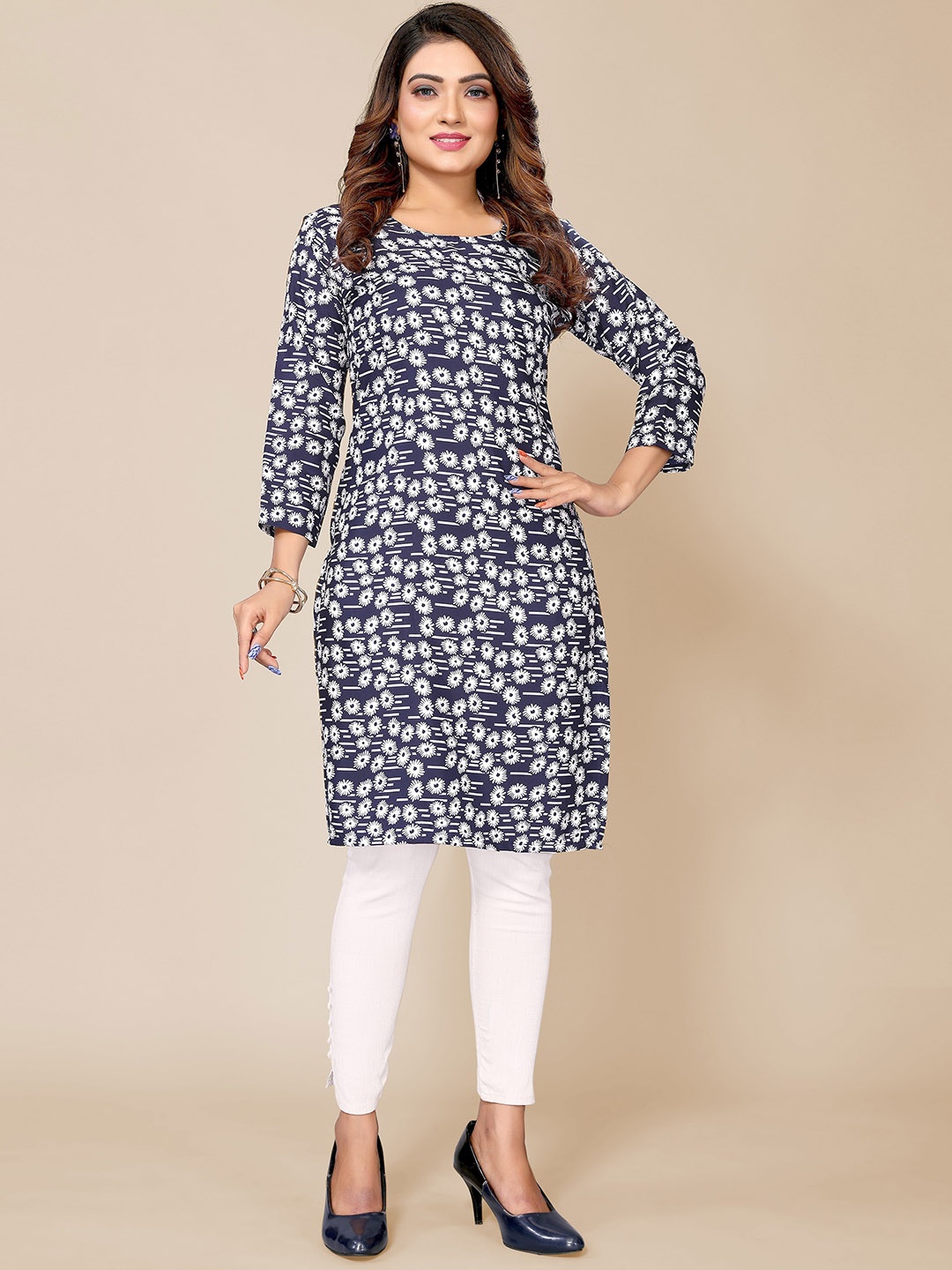

Krimmple Floral Printed Straight Kurta, Navy blue