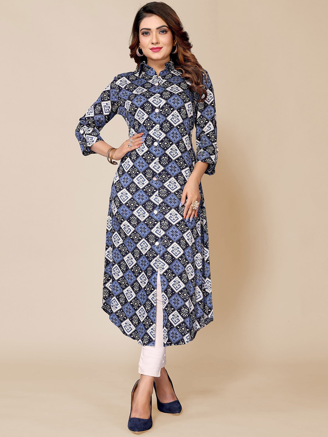 

Krimmple Ethnic Motifs Printed Shirt Collar Roll Up Sleeve A-Line Kurta, Black