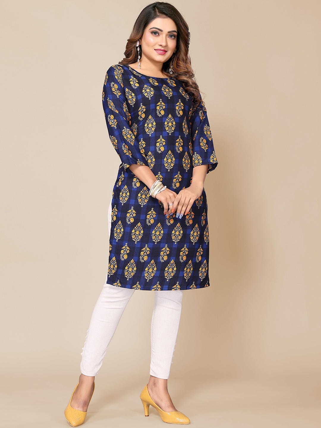 

Krimmple Floral Printed Straight Kurta, Navy blue