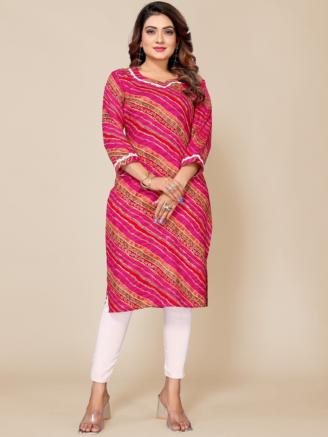 

Krimmple Striped Straight Kurta, Pink