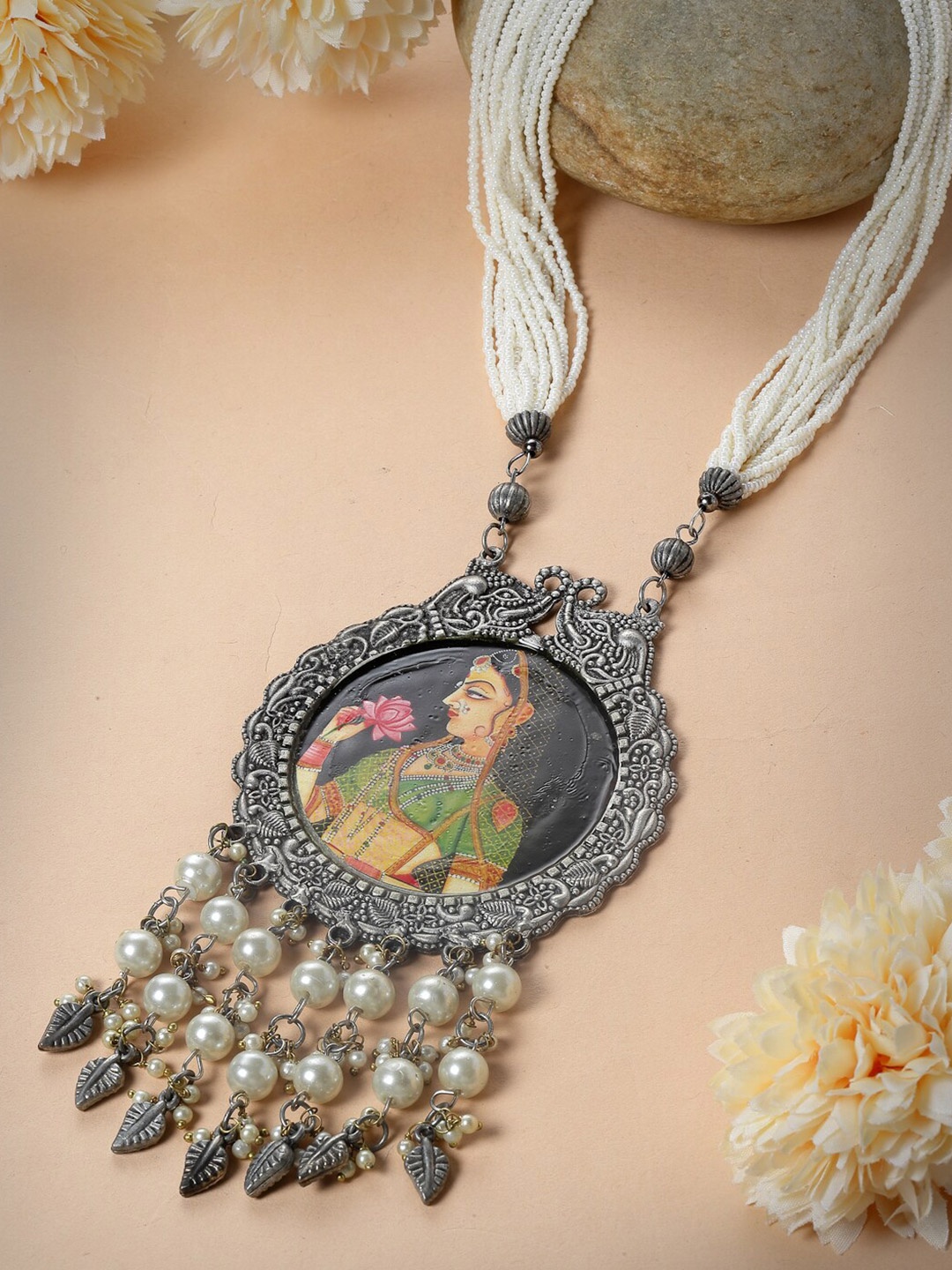 

Moedbuille Brass Silver-Plated Hand Painted Necklace