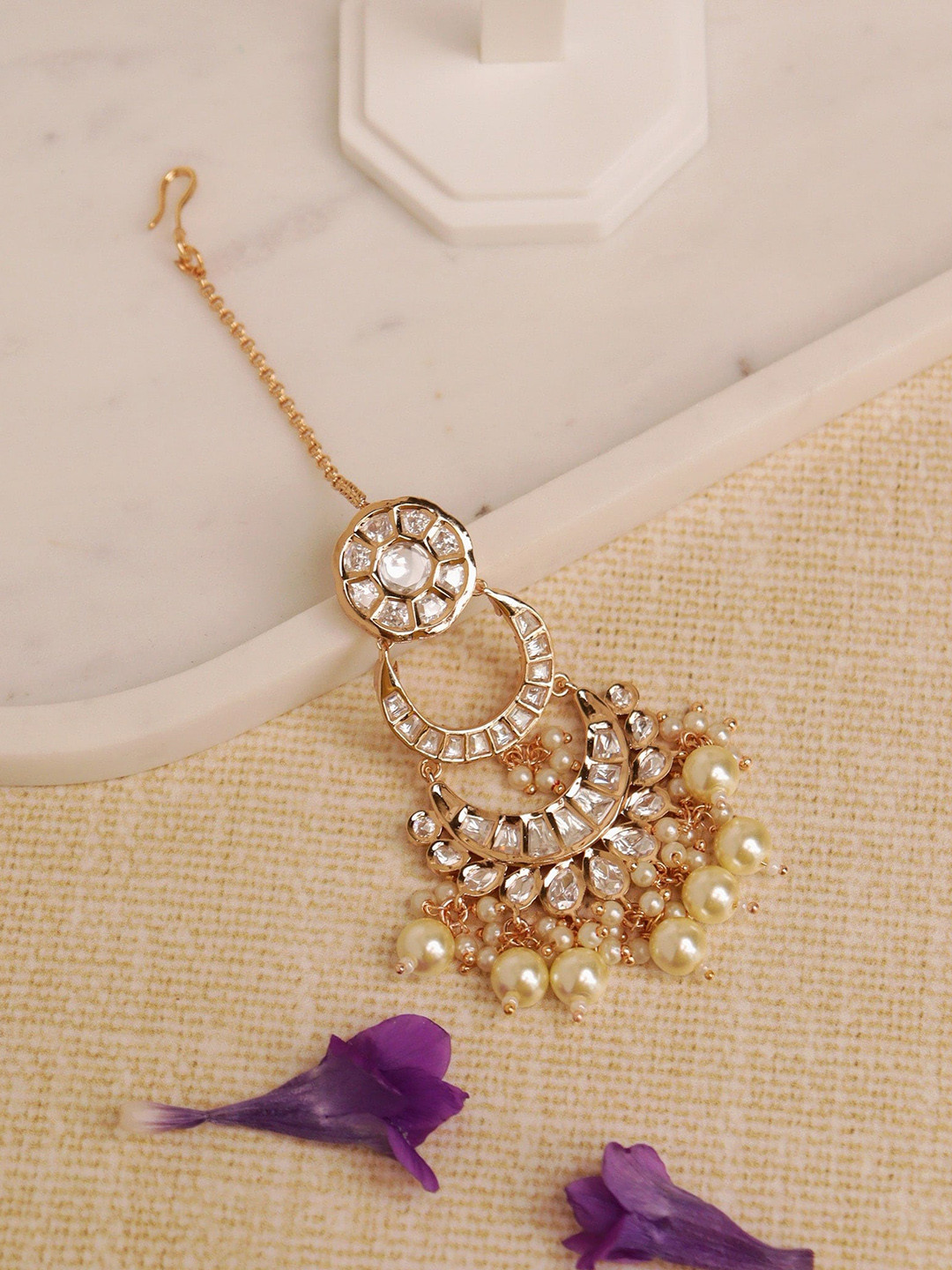 

CURIO COTTAGE Gold-Plated Kundan-Studded Maang Tikka