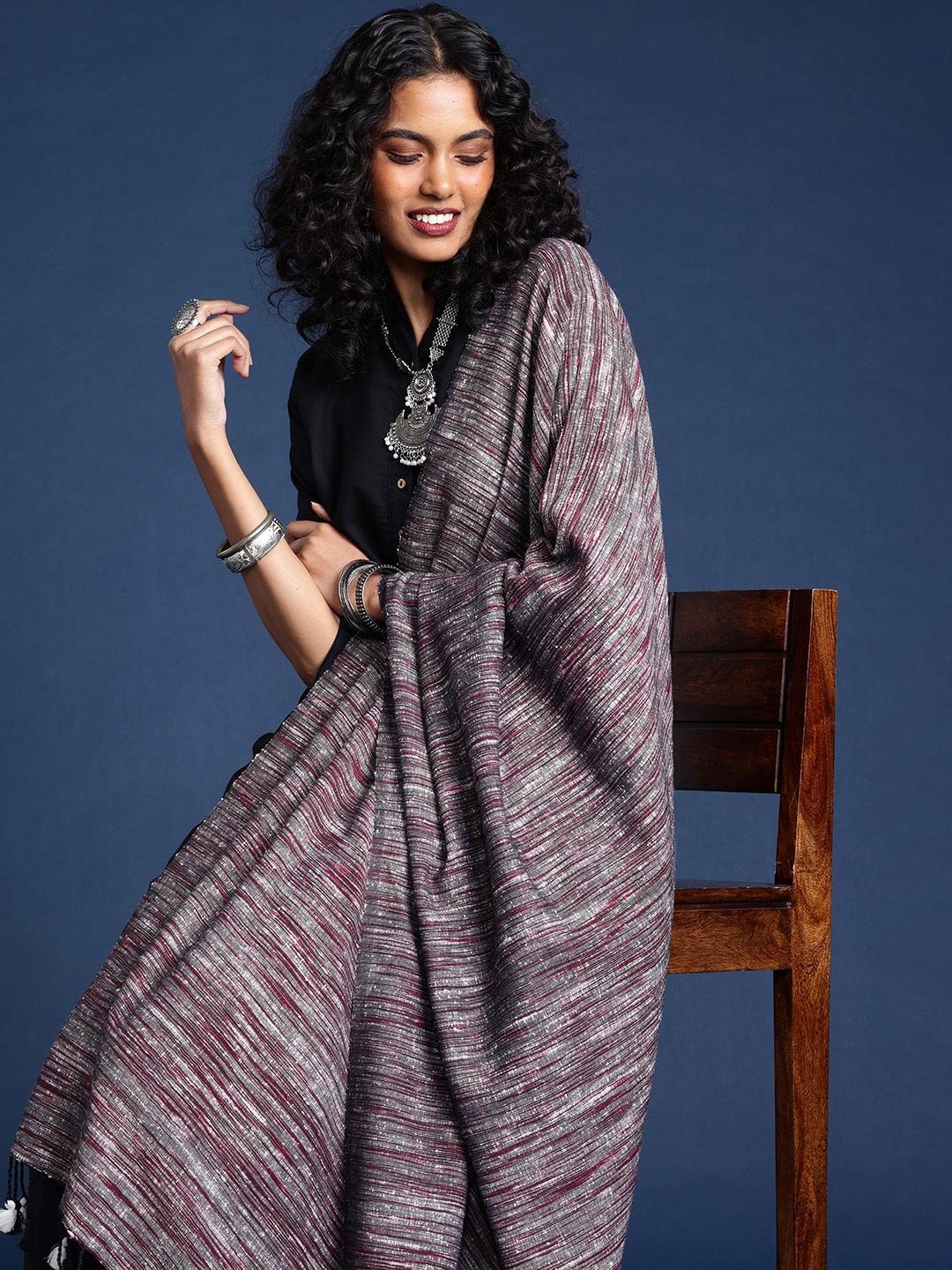 

Taavi Woven Design Tasselled Cotton Blend Dupatta, Grey