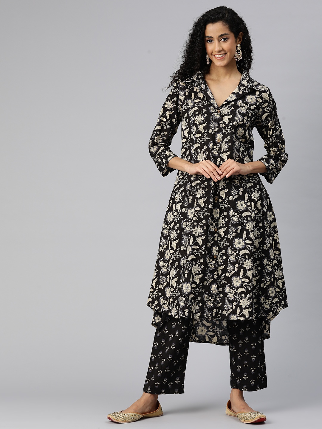

Readiprint Women Floral Printed A-Line Pure Cotton Kurta with Palazzos, Black