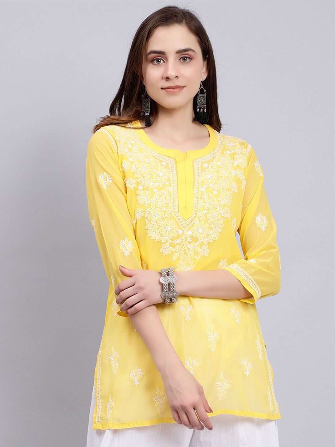 

Seva Chikan Ethnic Motifs Embroidered Lucknowi Chikankari Kurti With Inner, Yellow