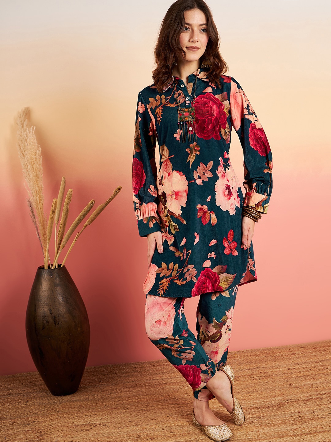 

Sangria Blue Floral Printed Velvet Shirt Collar Velvet Kurta With Trousers