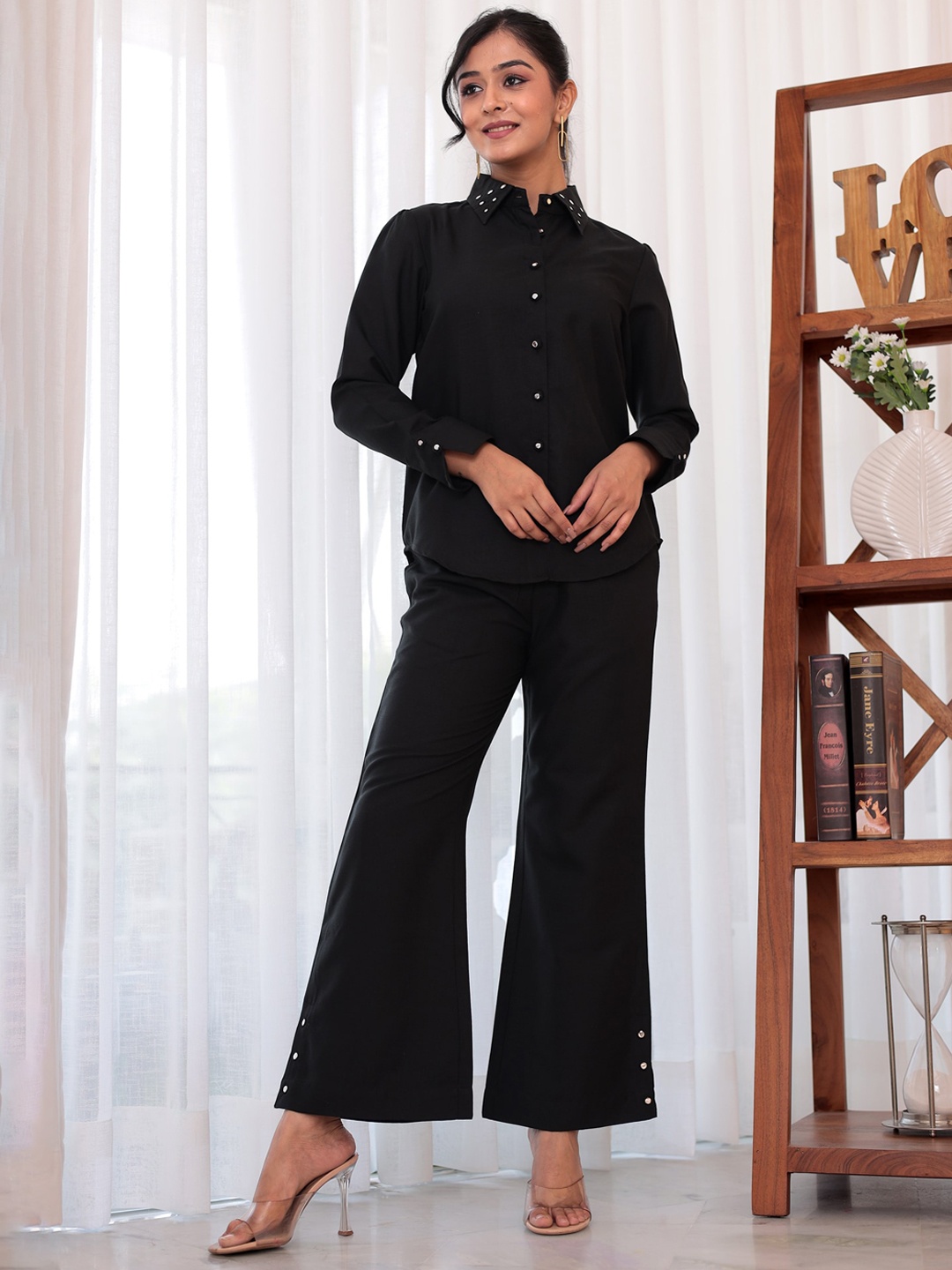 

Indian Virasat Shirt Collar Long Sleeves Co-Ords, Black
