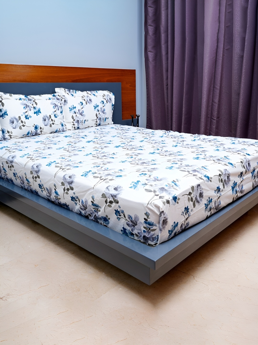 

inizio White Blue Floral Cotton 240 TC King Bedsheet with 2 Pillow Covers