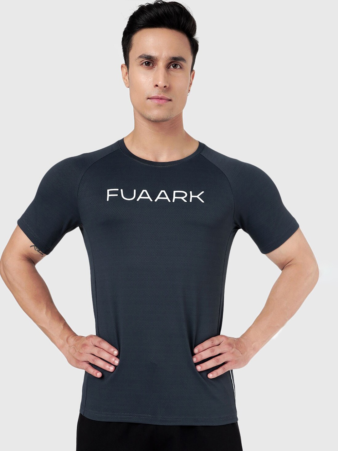 

FUAARK Typography Printed Short Sleeves Anti Odour Sport T-shirt, Grey