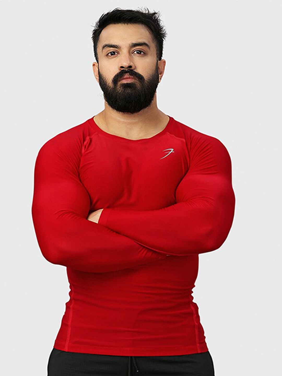 

FUAARK Moisture Wicking Compression Long Sleeves Sports T-shirt, Red