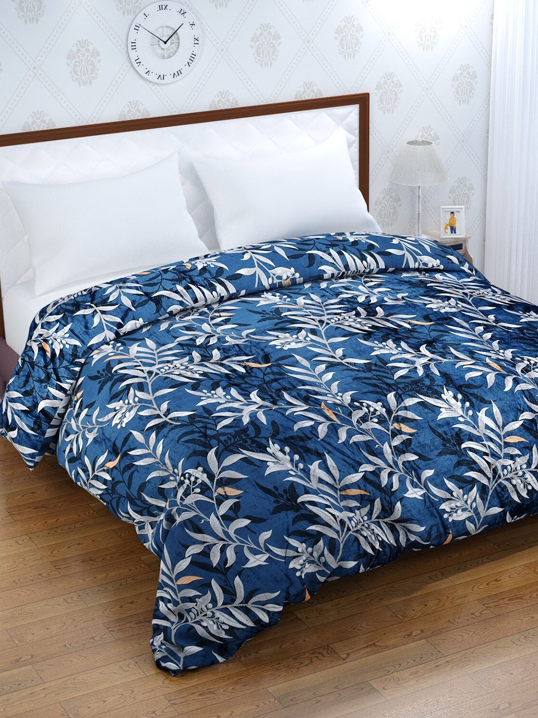 

Florida Blue & White Floral Mink Mild Winter 500 GSM Double Bed Blanket